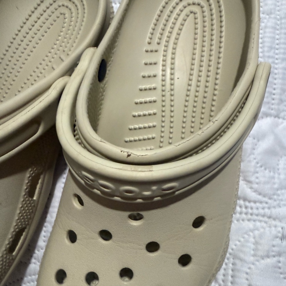 Classic Crocs Beige Clogs